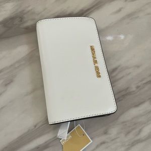 Michael Kors Bifold Wallet